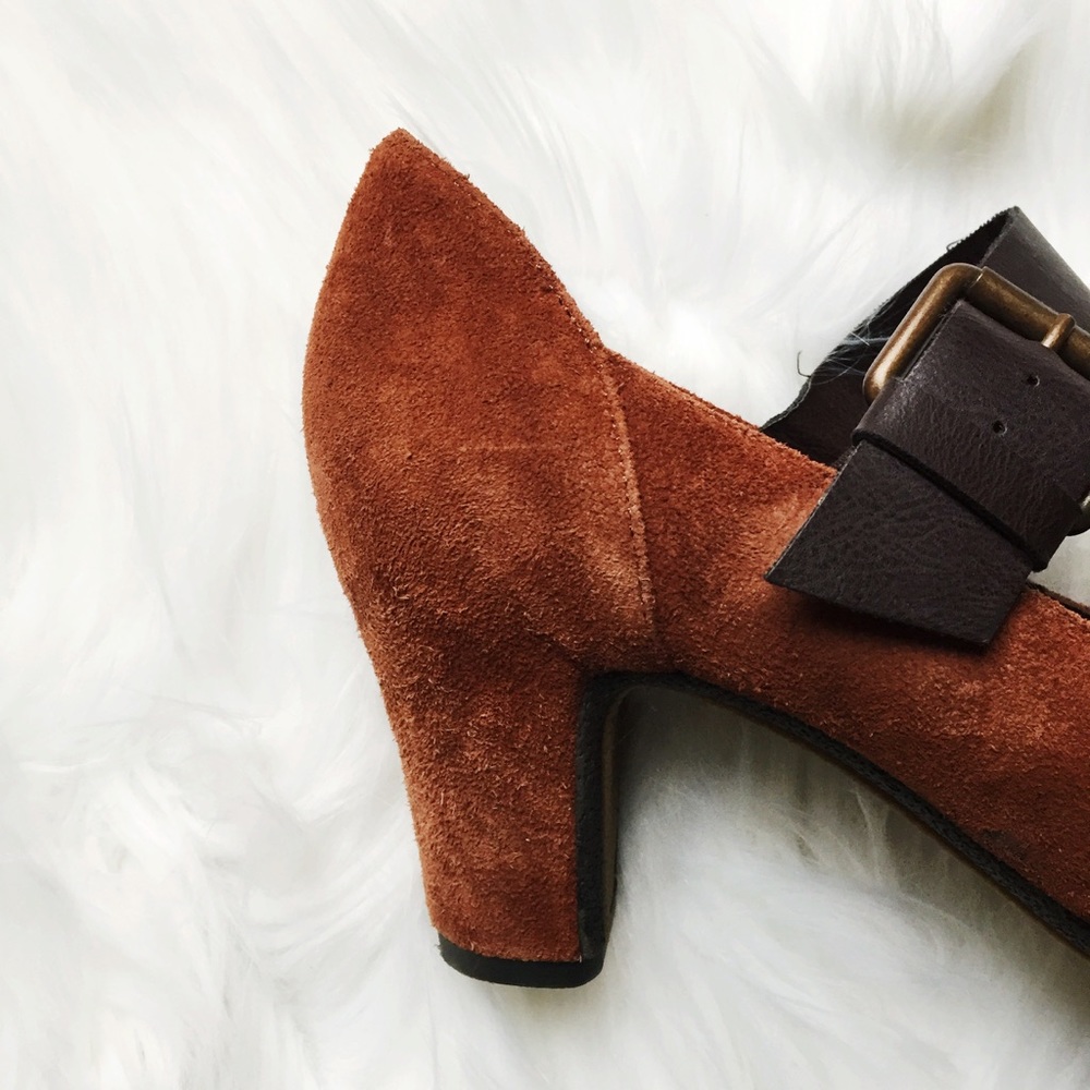 SALE‼️ Kenneth Cole Reaction Suede Heels - Picture 3 of 8
